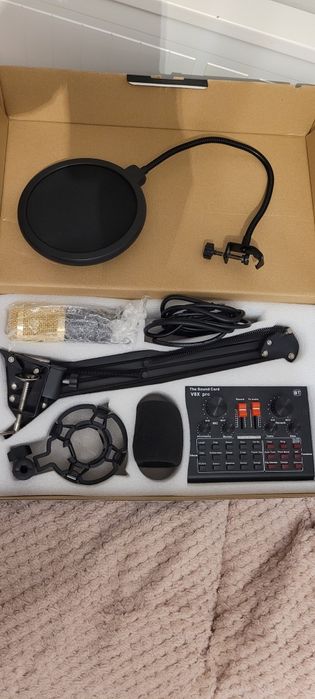 Mikrofon do nagrywania z mixerem