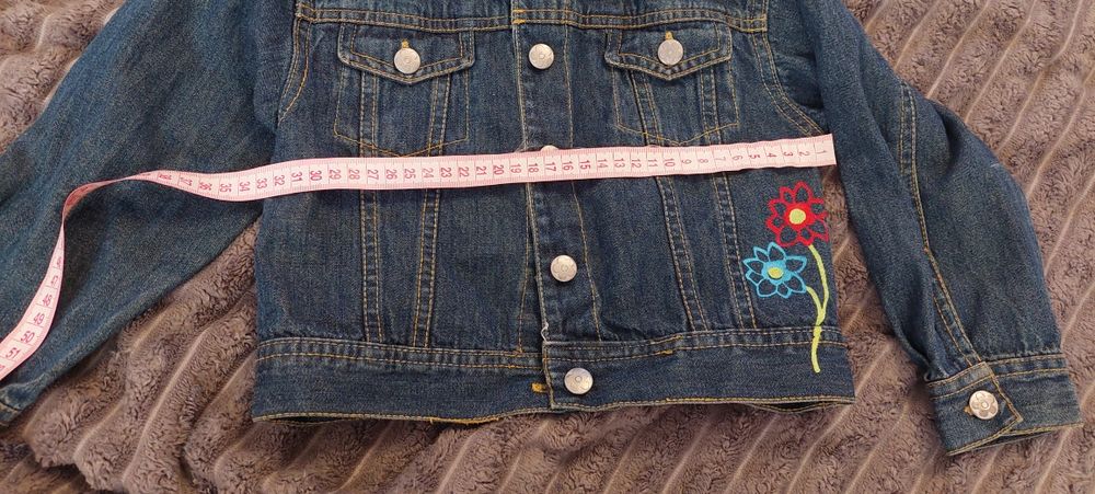 Джинсовка на дівчинку