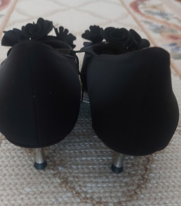 Sapatos pretos ZARA Novos