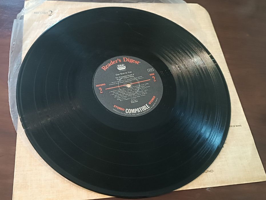 3 Vinis Coletânea " Our Best To You"