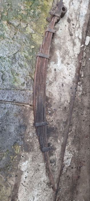 Продам рессору передну зіл-130