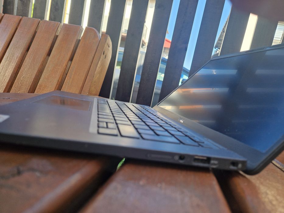 Laptop Latitude 7310