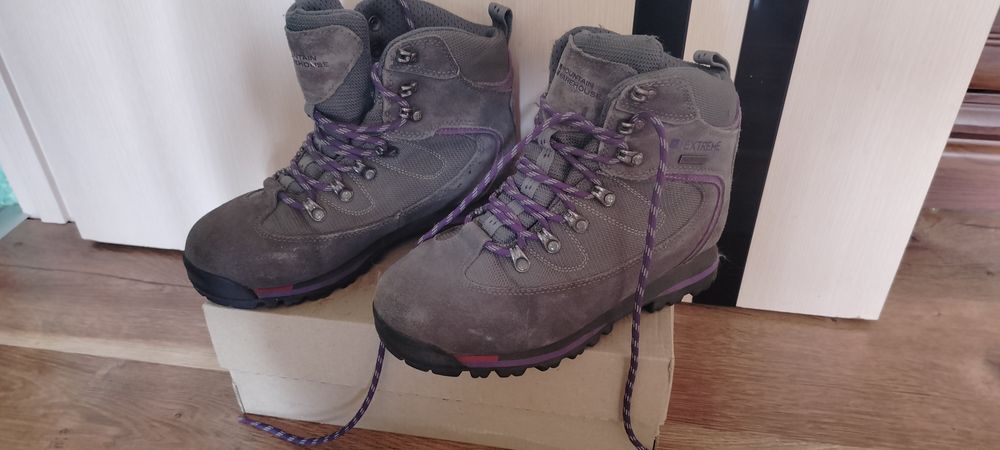 Трекинговые ботинки Mountain Warehouse