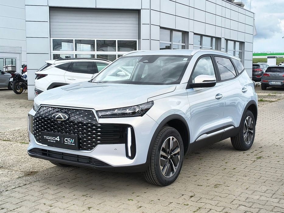 Chery Tiggo 4 Prestige hybryda 163KM kolor Moonlight Silver