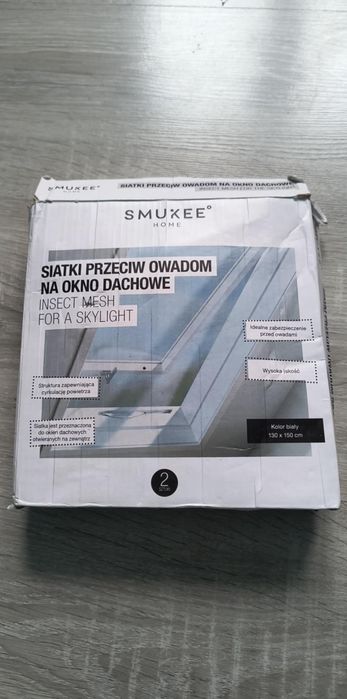 Siatka przeciw owadom na okno dachowe SMUKEE HOME (2 sztuki)