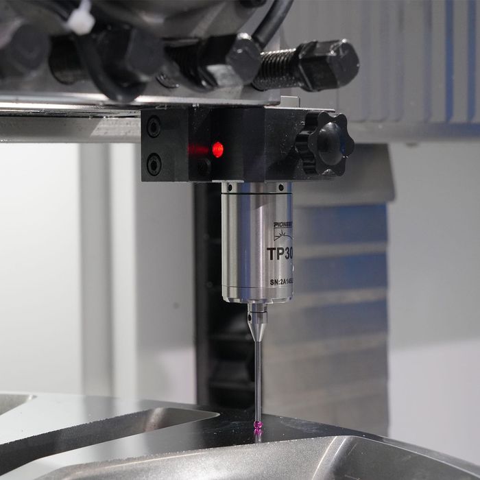 Токарний верстат з ЧПУ для відновлення ободів, коліс, країв, передків