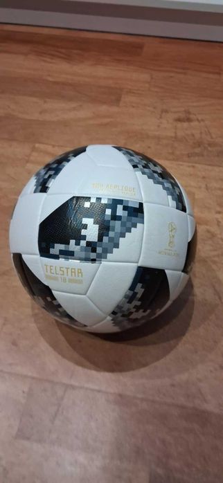 piłka telstar 2018