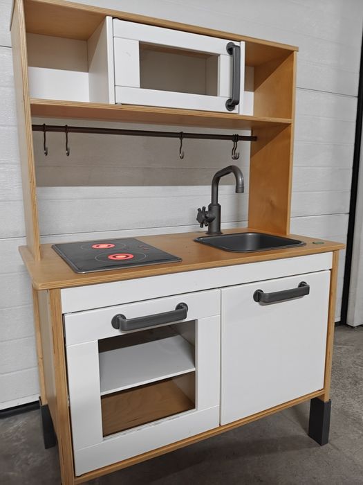 Cozinha criança de brincar IKEA DUKTIG
Cozinha