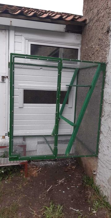 Nowa woliera dla gołębi2x2x2m