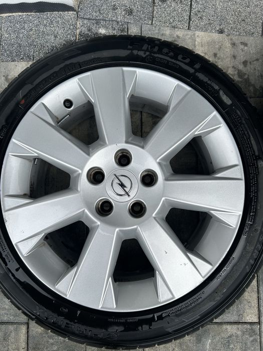 Alufelgi Opel 17 cali  z oponami 225/45R17
