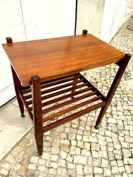 Mesa olaio vintage + 75comp x 51prof x 83,5alt.