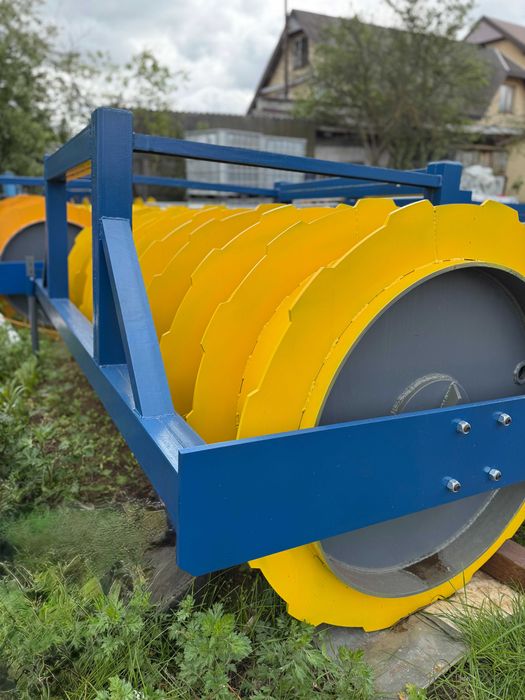 Wał pryzmowy pryzm walec