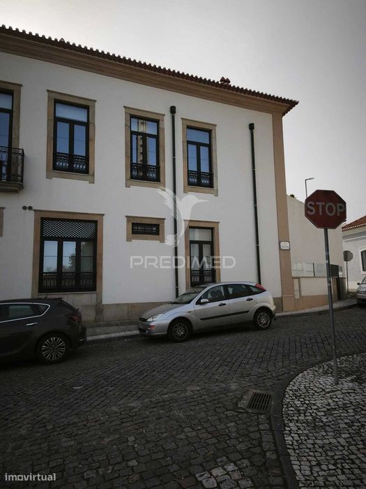 Apartamento novo  T0+1 no centro de Ovar