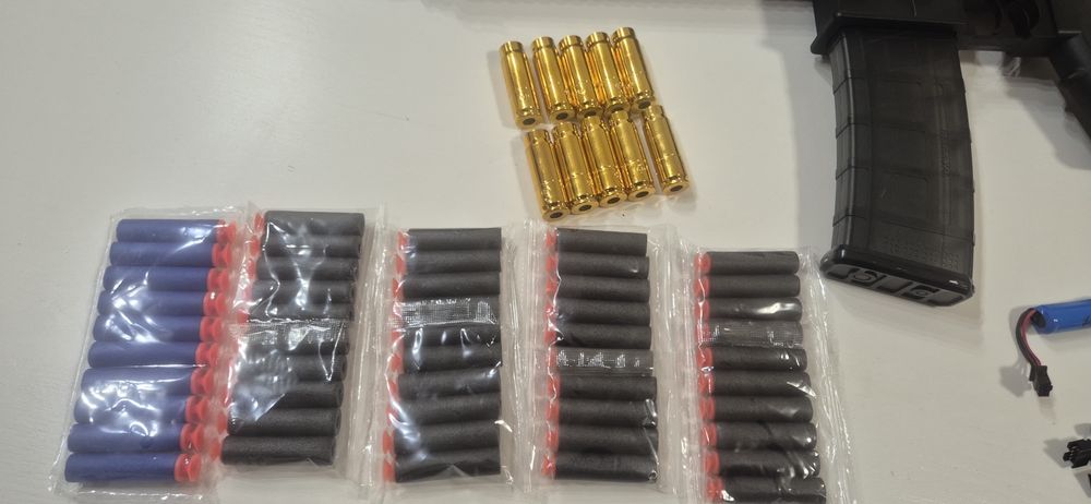 Vendo H&K 416D Nerf Eléctrica ou troco por Pressão de Ar