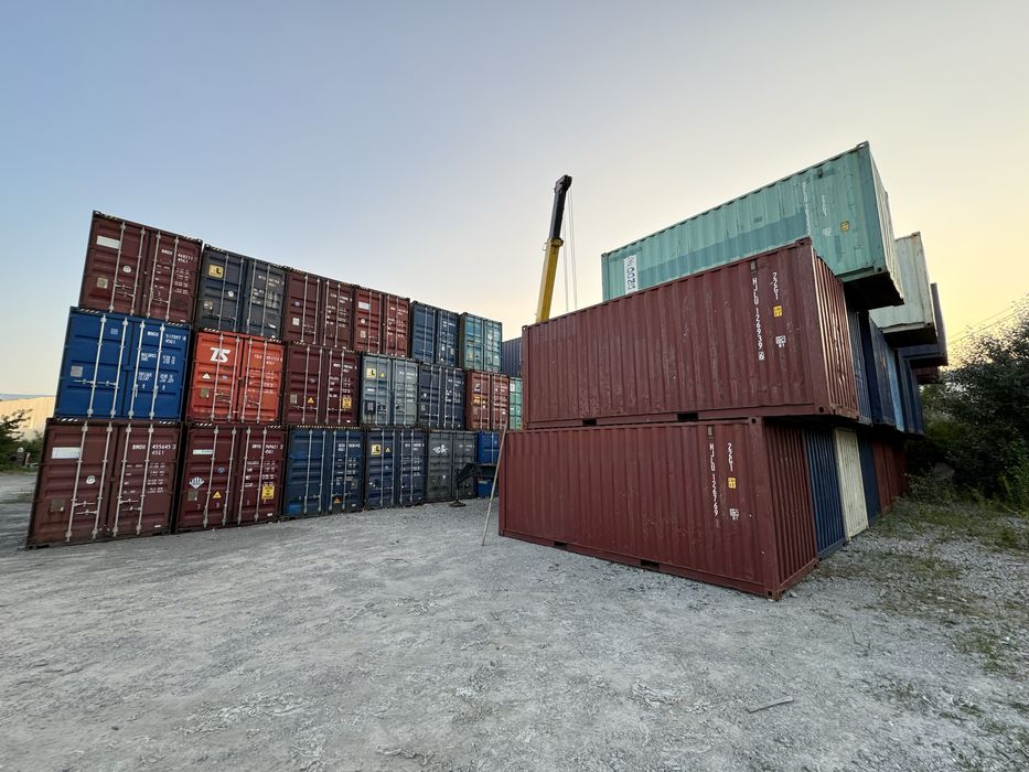 Морской контейнер 20 футов, Киев (Жуляны / Живые Фото)