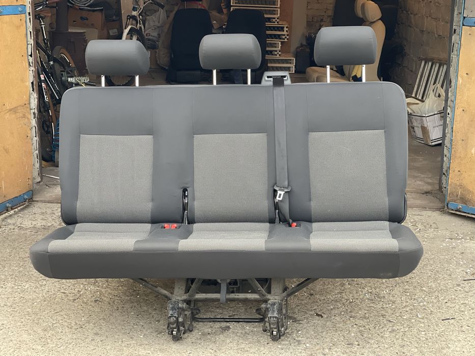 Крісла vw t6 Сaravelle