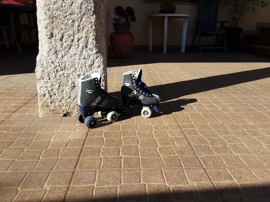 Patins como novos