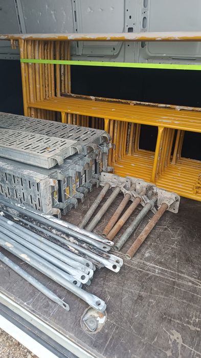 Traditional Scaffolding Rental