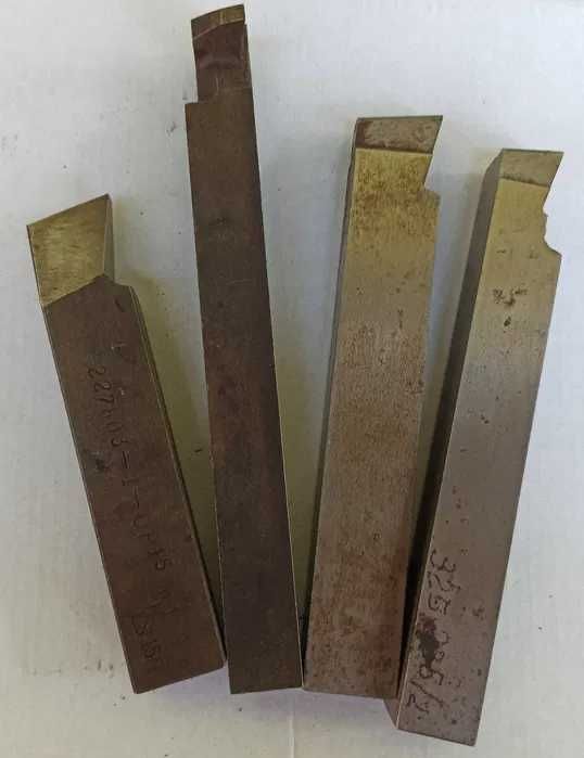 Nóż noże tokarskie stal szybkotnąca - zestaw mix 4 sztuki