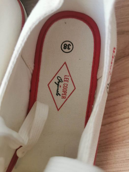 Trampki Lee Cooper rozm. 38