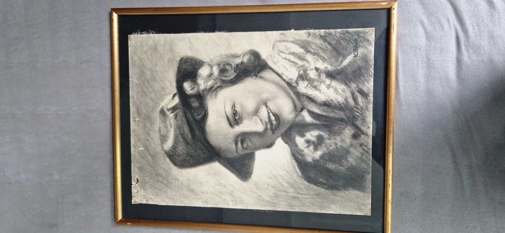 Przedwojenny aukcyjny rysunek portret weglem autorstwa Karola Frycza