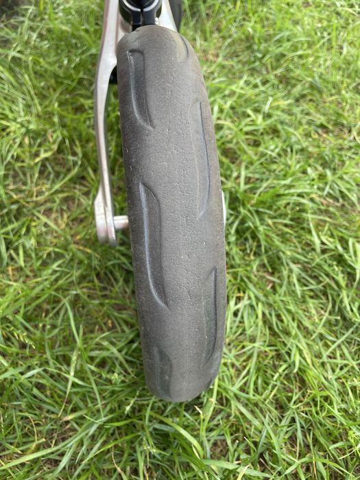 Rowerek biegowy do nauki równowagi