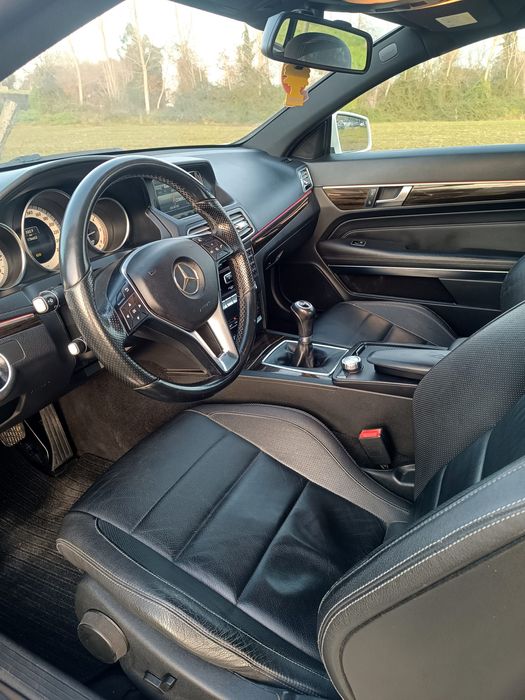 Mercedes E 250 coupé versão AMG