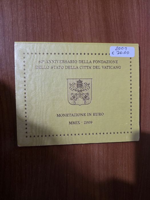 carteira oficial de moedas de Euro do Vaticano, emitida em 2009
