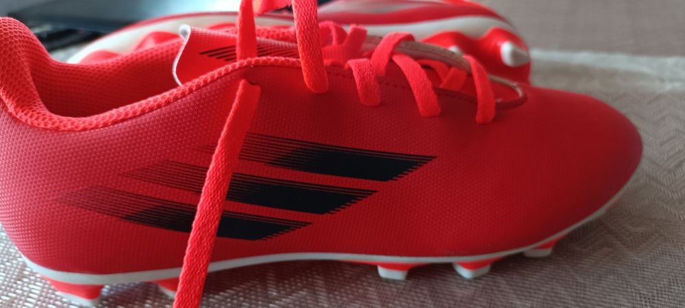 Buty piłkarskie Adidas rozmiar 38
