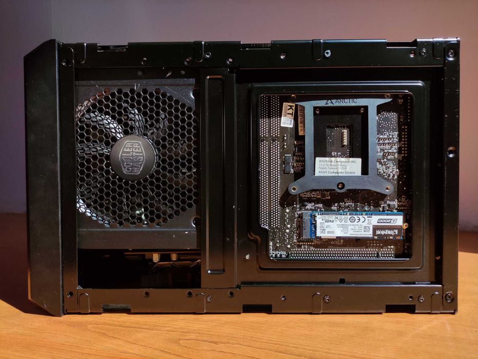 SSF | Cichy i kompaktowy PC Mini-ITX | i7-4790 | GTX 980ti | 16GB | NVMe | Format Steam Machine