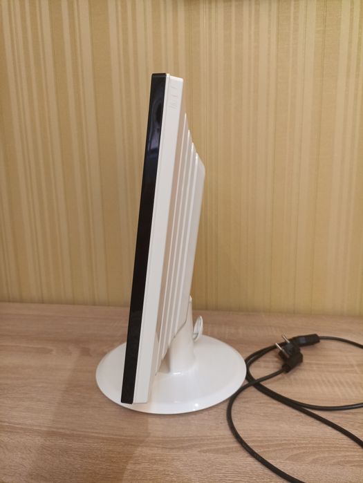 Продам монитор в шикарном состоянии