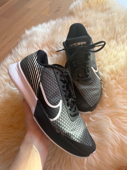 Кросовки Nike Air Zoom Pro