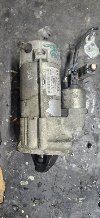 Rozrusznik Toyota 2.0 d4d Avensis Corolla verso