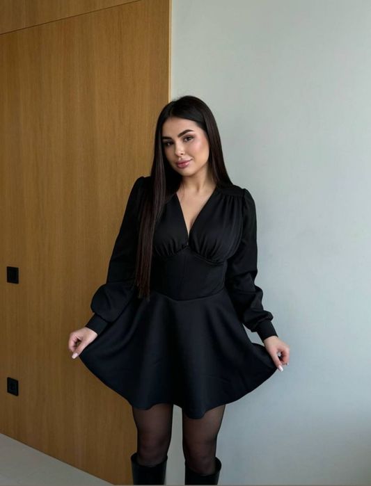 Продам сукню-комбінезон 48 розмір