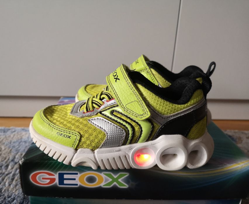 Buty Sneakersy Geox rozm 26