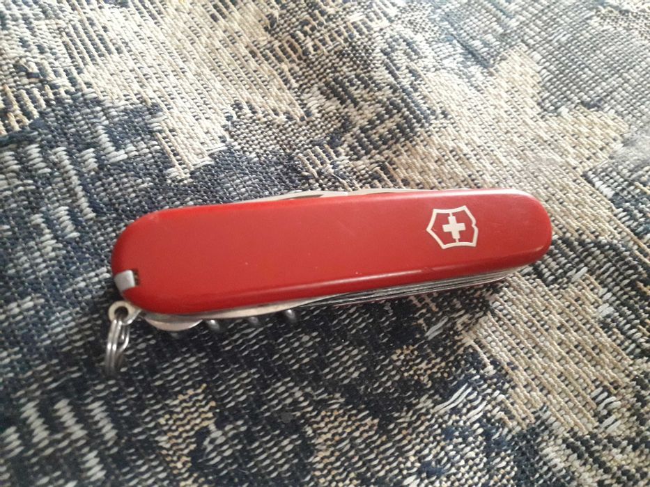 швейцарский нож victorinox swiss made stainless officer Suisse.