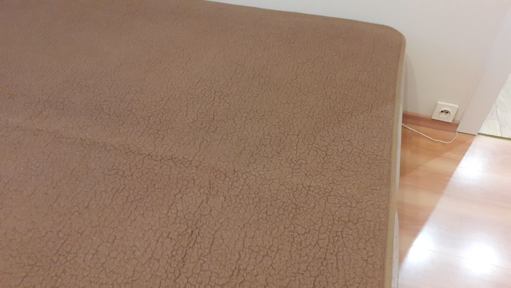 Kołdra  dwustronna z naturslnej wełny