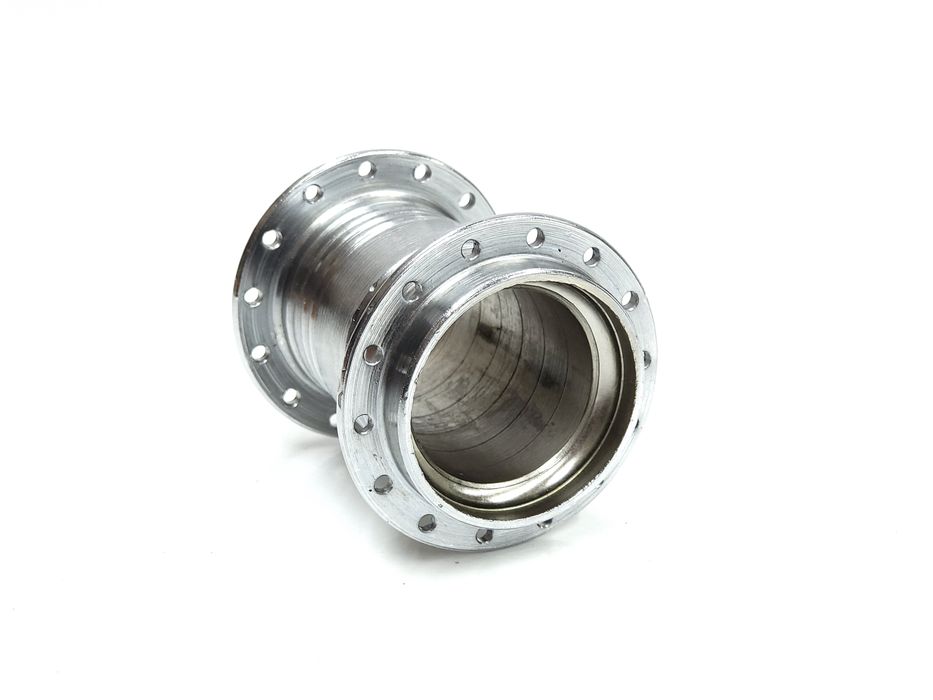 NOWY Korpus piasty Romet Universal 28 szprych 1995 rok