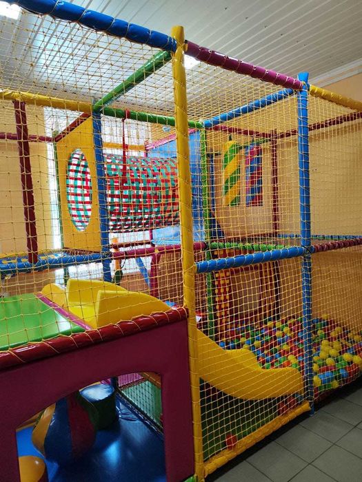 Продам лабіринт з батутом