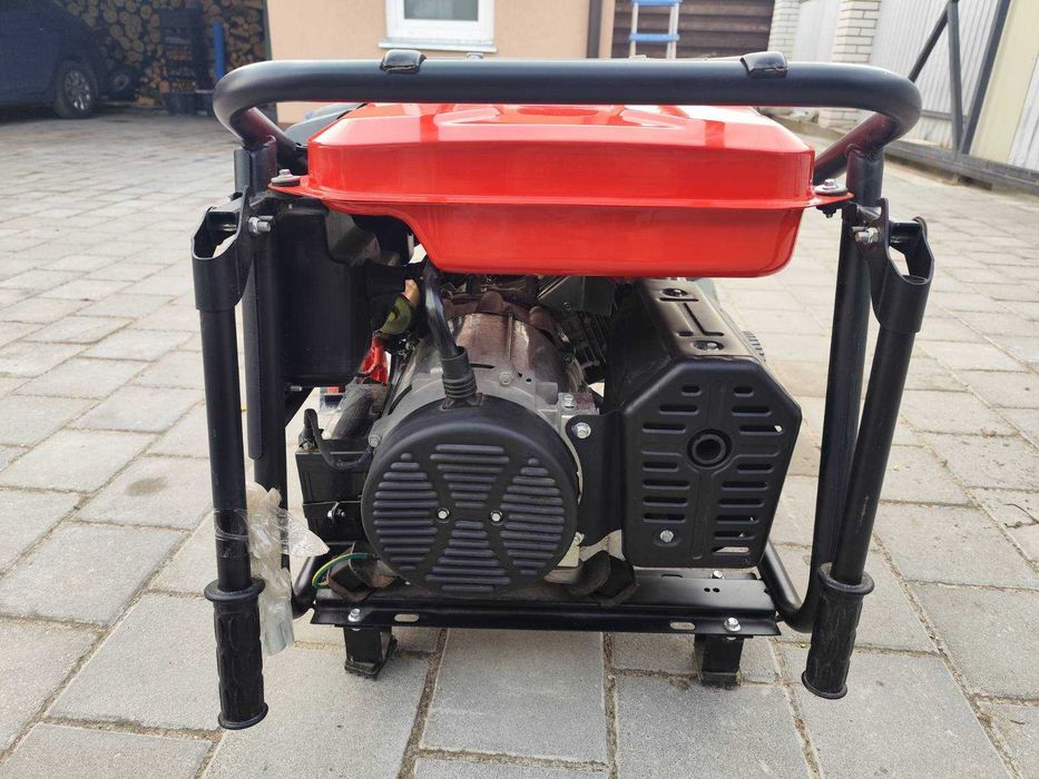 Бензиновий генератор STAYER GAV 7500 E