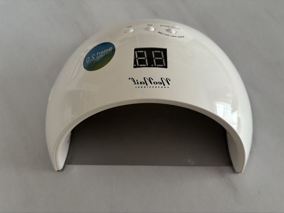 Lampa led NeoNail