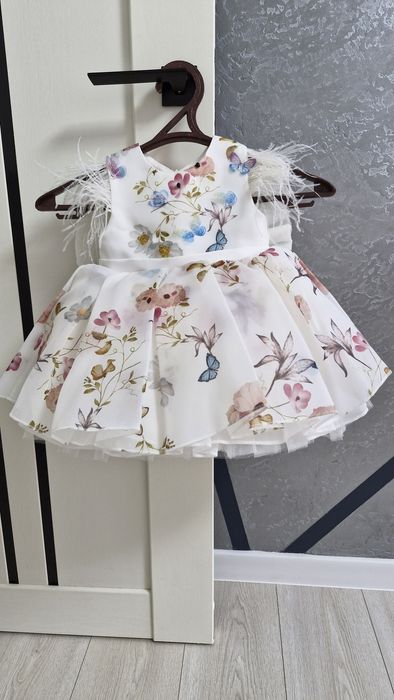 Продам платье на годик