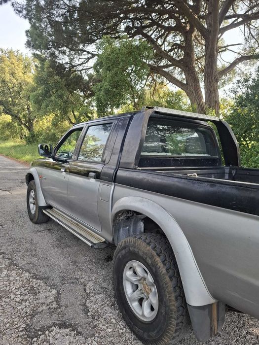 Carrinha Mitsubishi L200