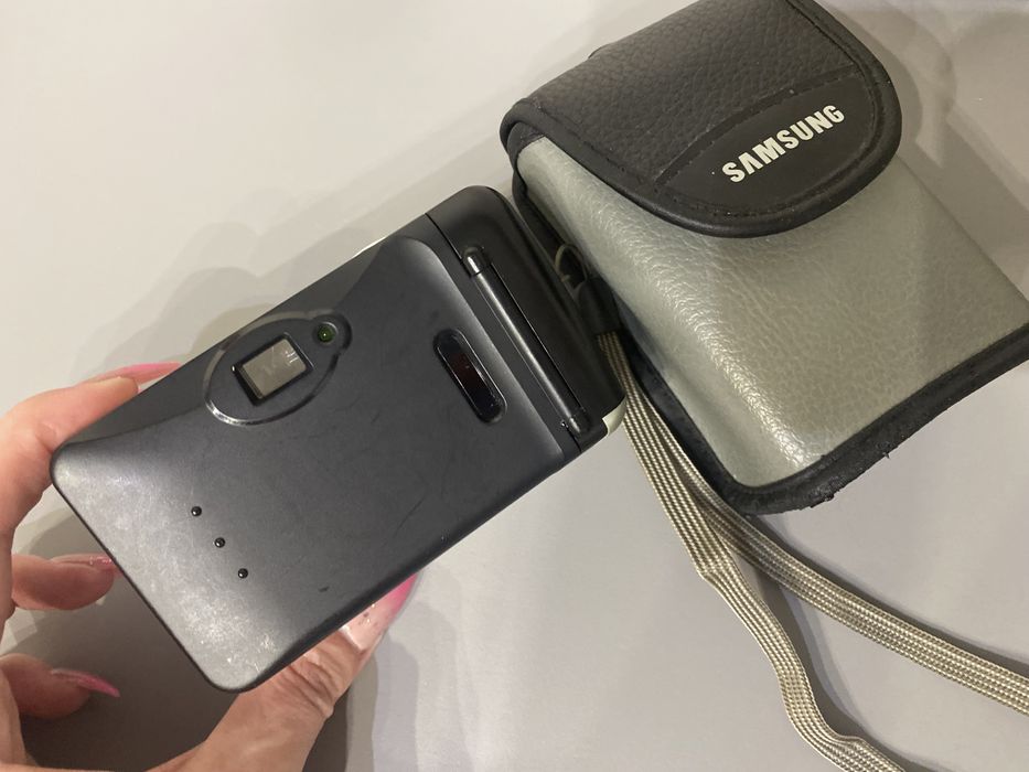 Фотоапарат плівочний Samsung з чохлом