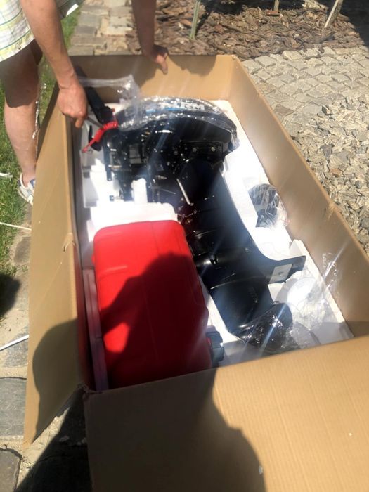 Silnik zaburtowy Storm  13,5KM z manetką i linia paliwową