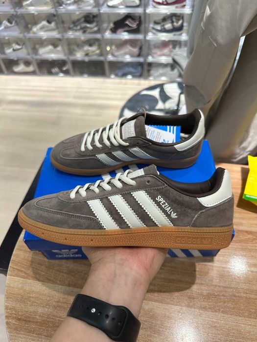 adidas originals HANDBALL SPEZIAL R.41