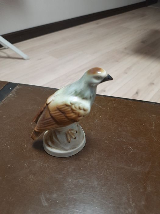 Фігурка Сокіл порцелянова. Антикваріат СССР.