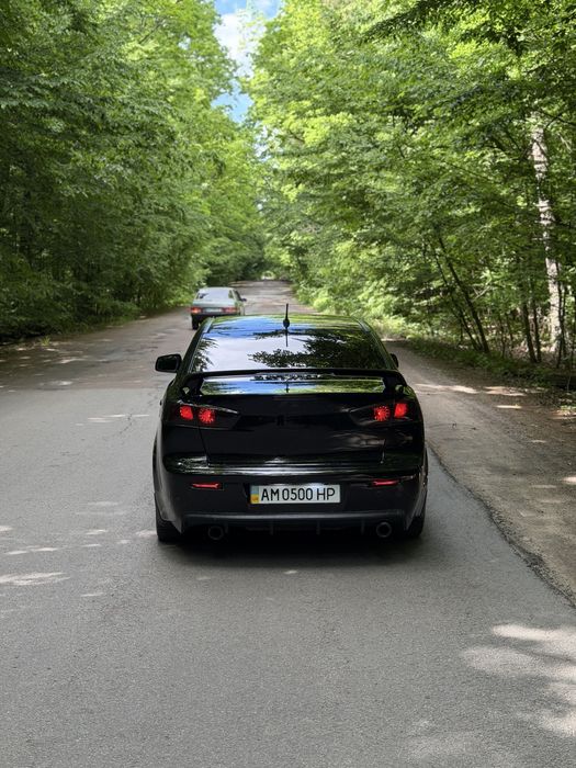 Продам lancer x.