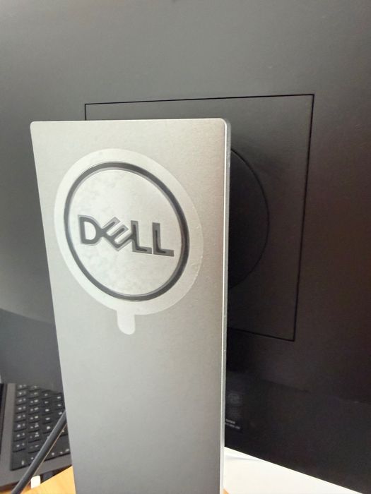Monitor Dell P2419HC 24" Full HD – Como Novo / Com Caixa