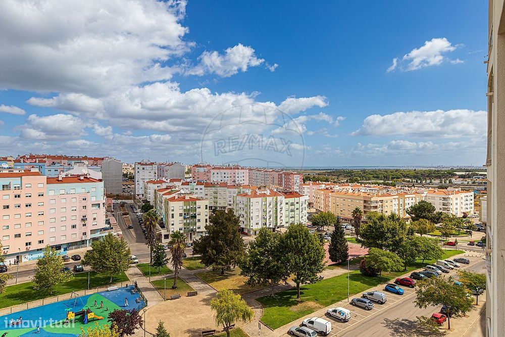Apartamento T2 para venda — Corroios, Setúbal